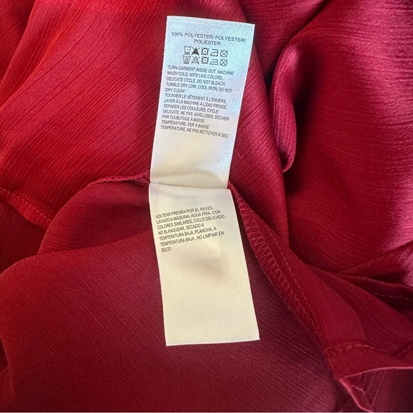 Lucky Brand Womens Boho Blouse Top Size M Red Satin V Neck Long Sleeve Tie Front - Picture 9 of 10